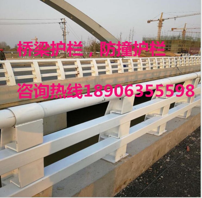 橋梁防撞護(hù)欄，防撞欄桿
